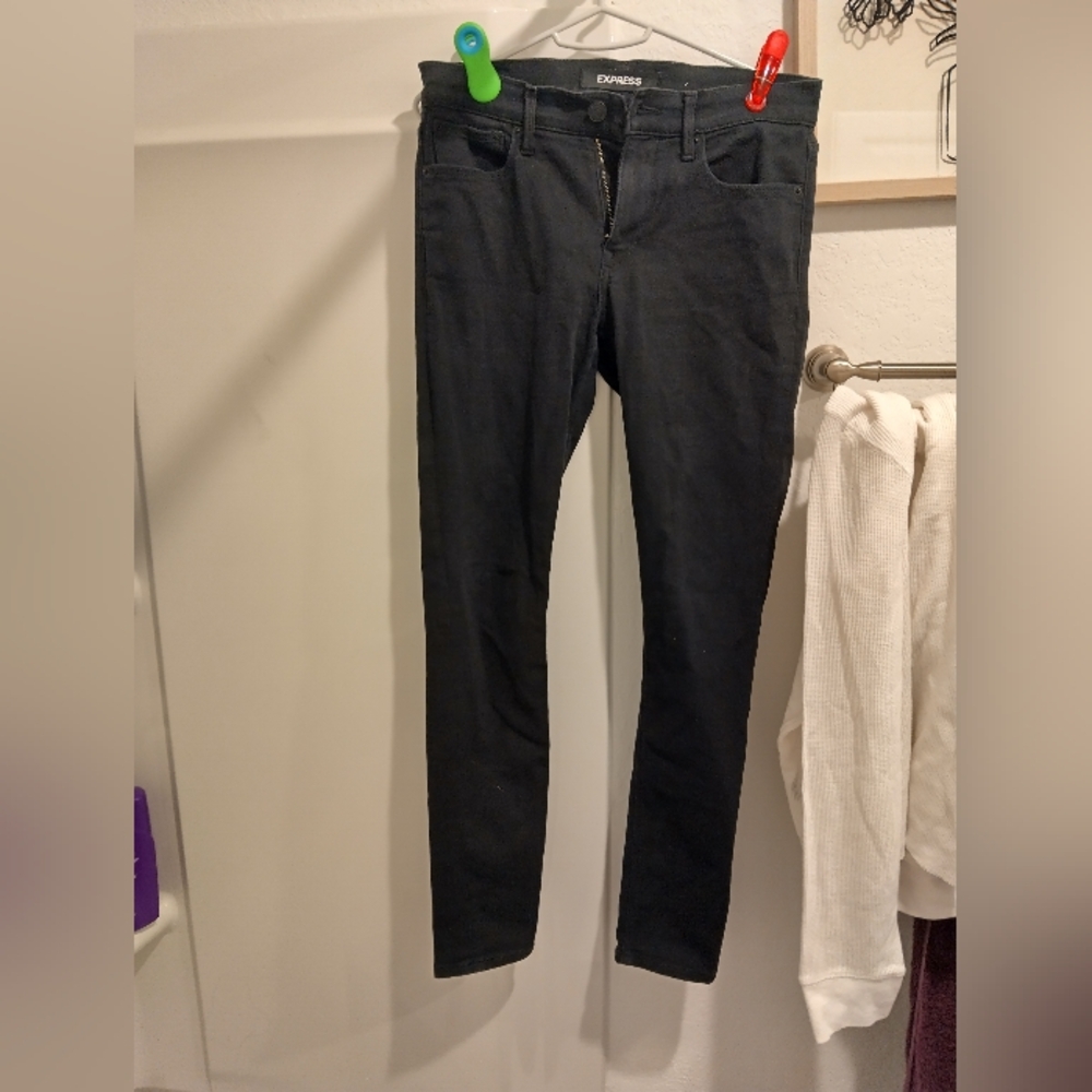 Women's Express black skinny jeans size 4R